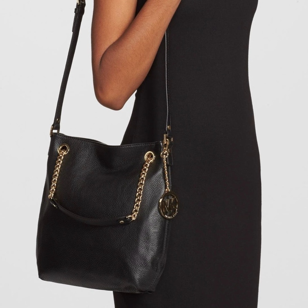 Michael Kors Jet Set Chain Shoulder Tote
